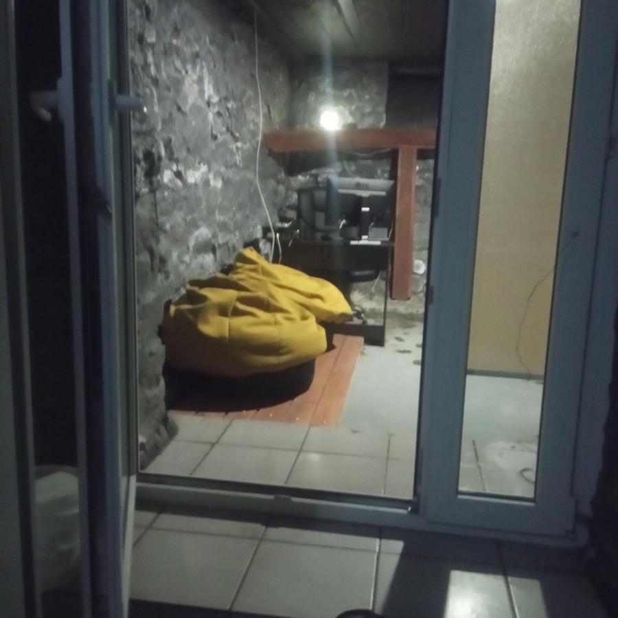 Ararat-Podol Hostel Kiev Dış mekan fotoğraf