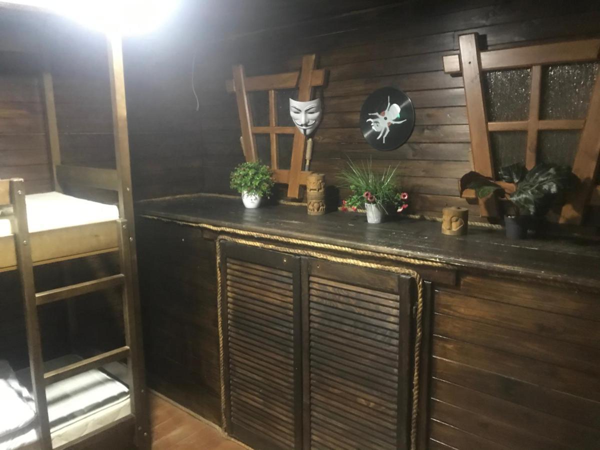 Ararat-Podol Hostel Kiev Dış mekan fotoğraf
