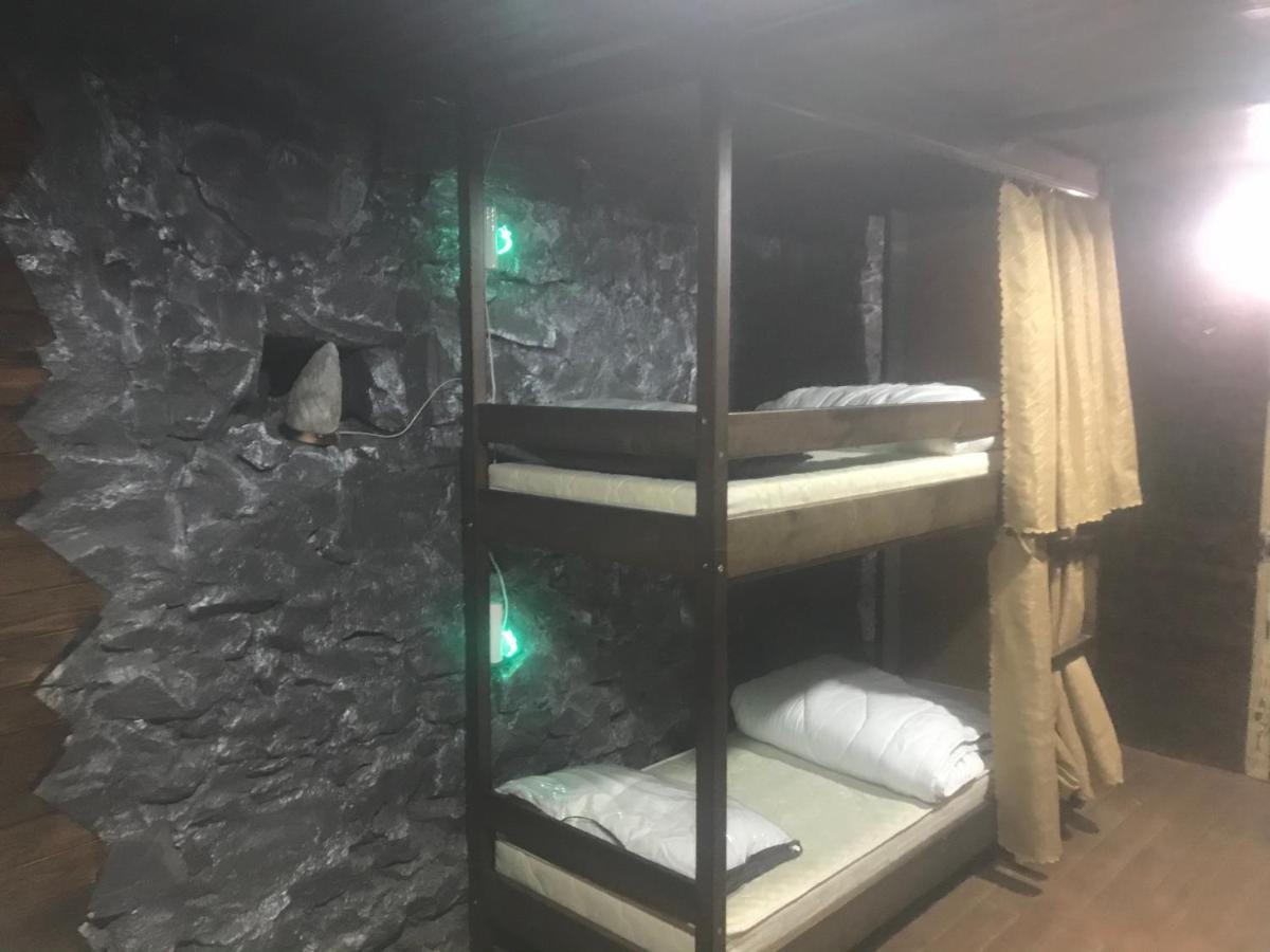 Ararat-Podol Hostel Kiev Dış mekan fotoğraf