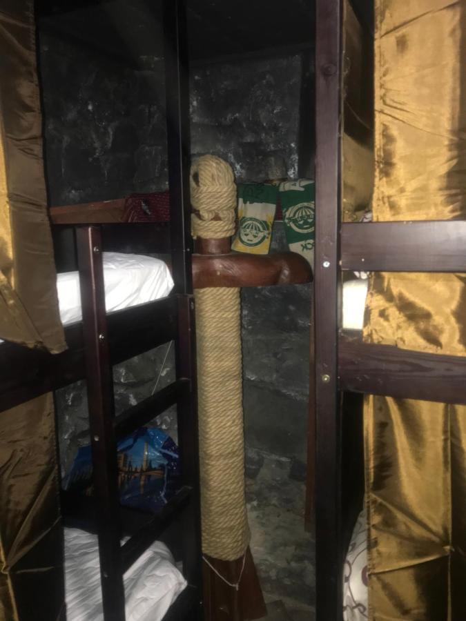 Ararat-Podol Hostel Kiev Dış mekan fotoğraf