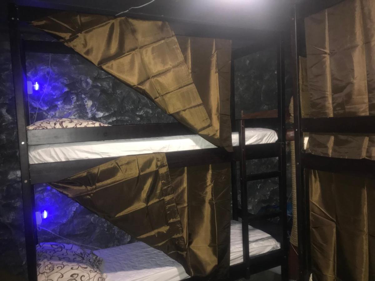 Ararat-Podol Hostel Kiev Dış mekan fotoğraf
